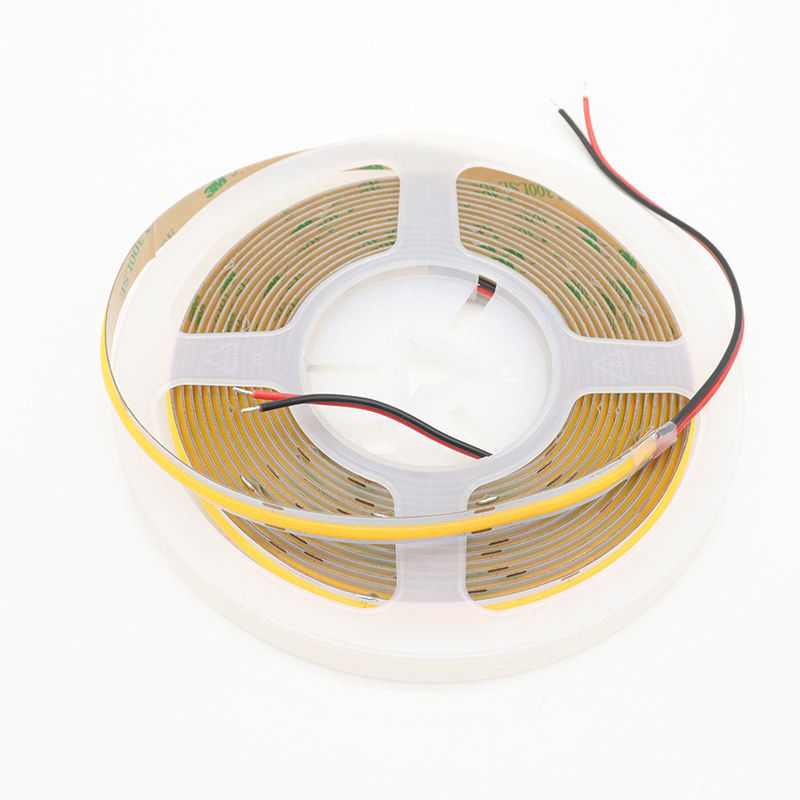 480LEDS 90Ra Dimmable 12W / M COB LED Strip برای راه حل های روشنایی گواهینامه CE / RoHS