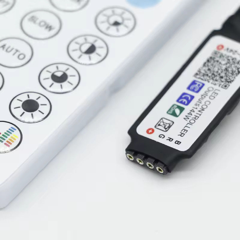 LED هوشمند 5V 44ekys RGB LED Strip کنترلر wifi tuya APP USB بلوتوث ضخیم کننده luce striscia کنترلر برای LED Strip