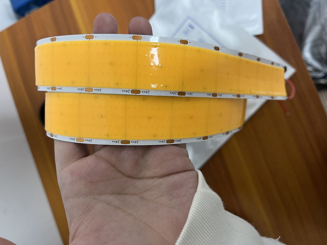 1600LEDs/m COB LED Strip Light برای تزئین منظره 30mm PCB 40W/m وزن 0.05kg